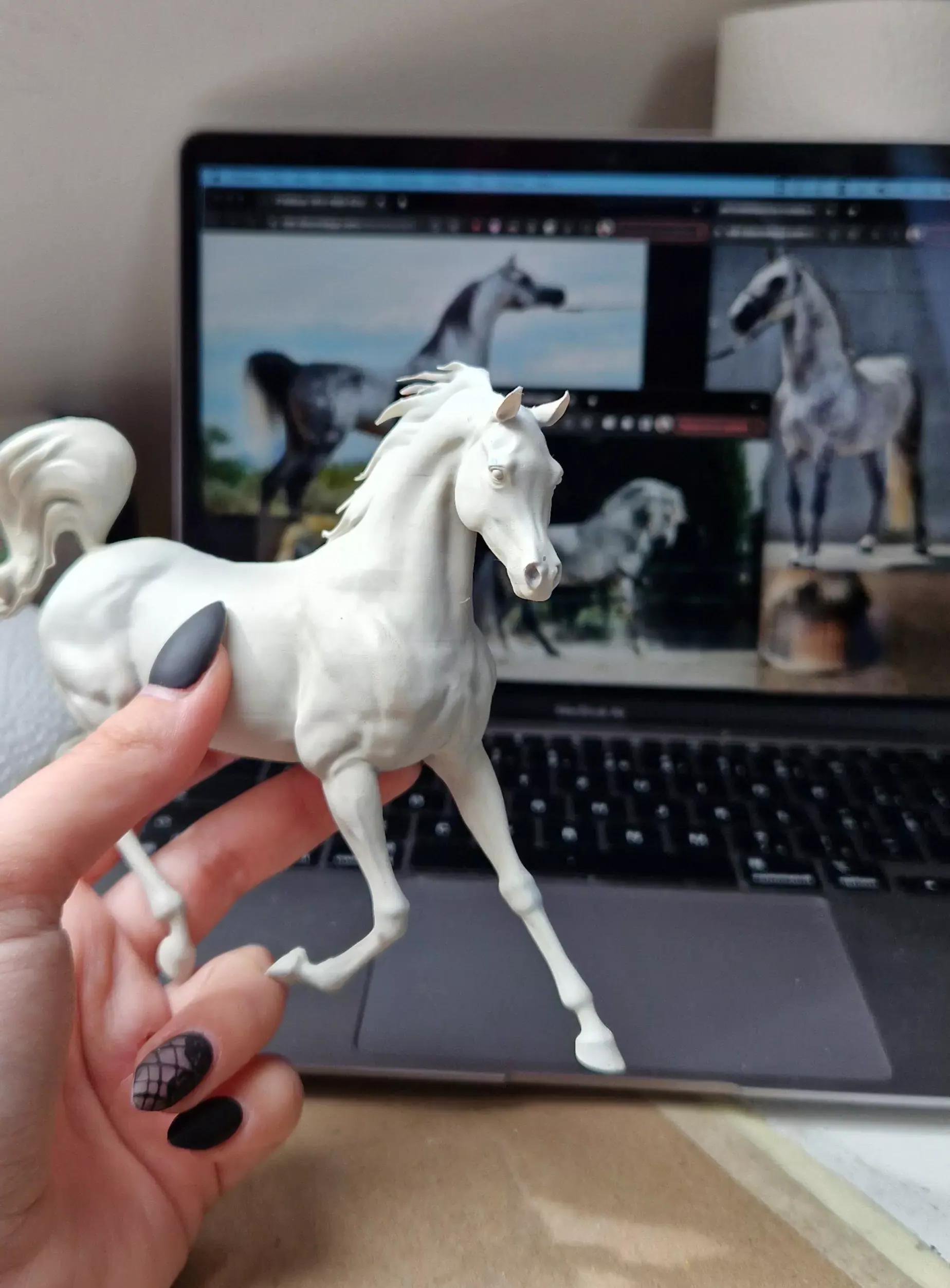 resin horse tabletop figure