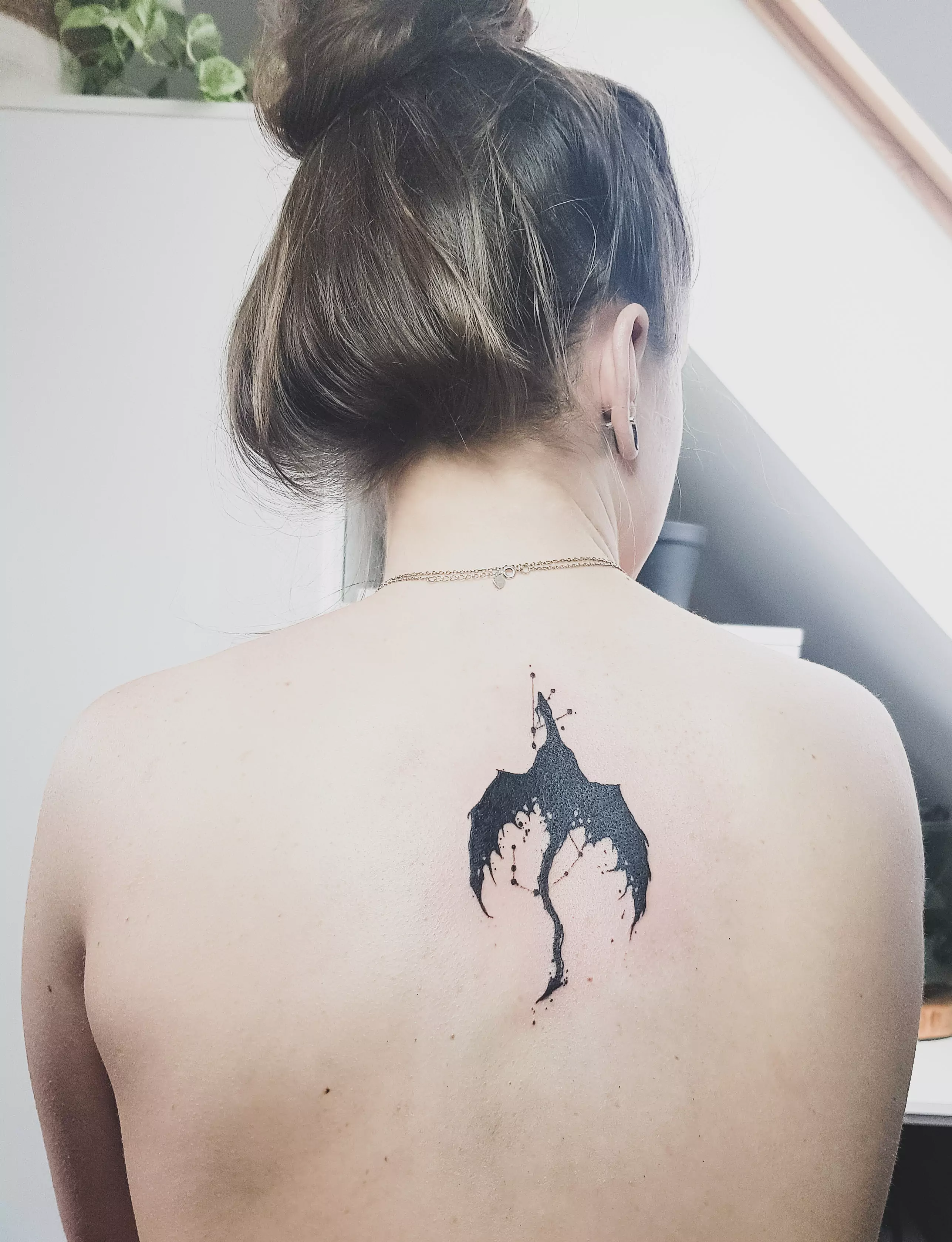 horoscope dragon back piece tatto